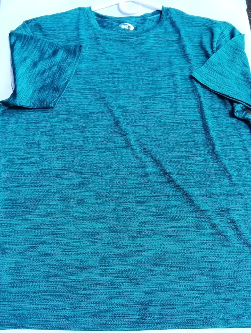 Men’s Short-Sleeve Knit Tee in Teal